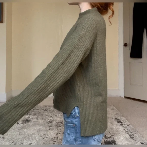 Garage Green Crew Neck Sweater with Ribbed Texture Essential Basic Work Casual - Picture 5 of 14